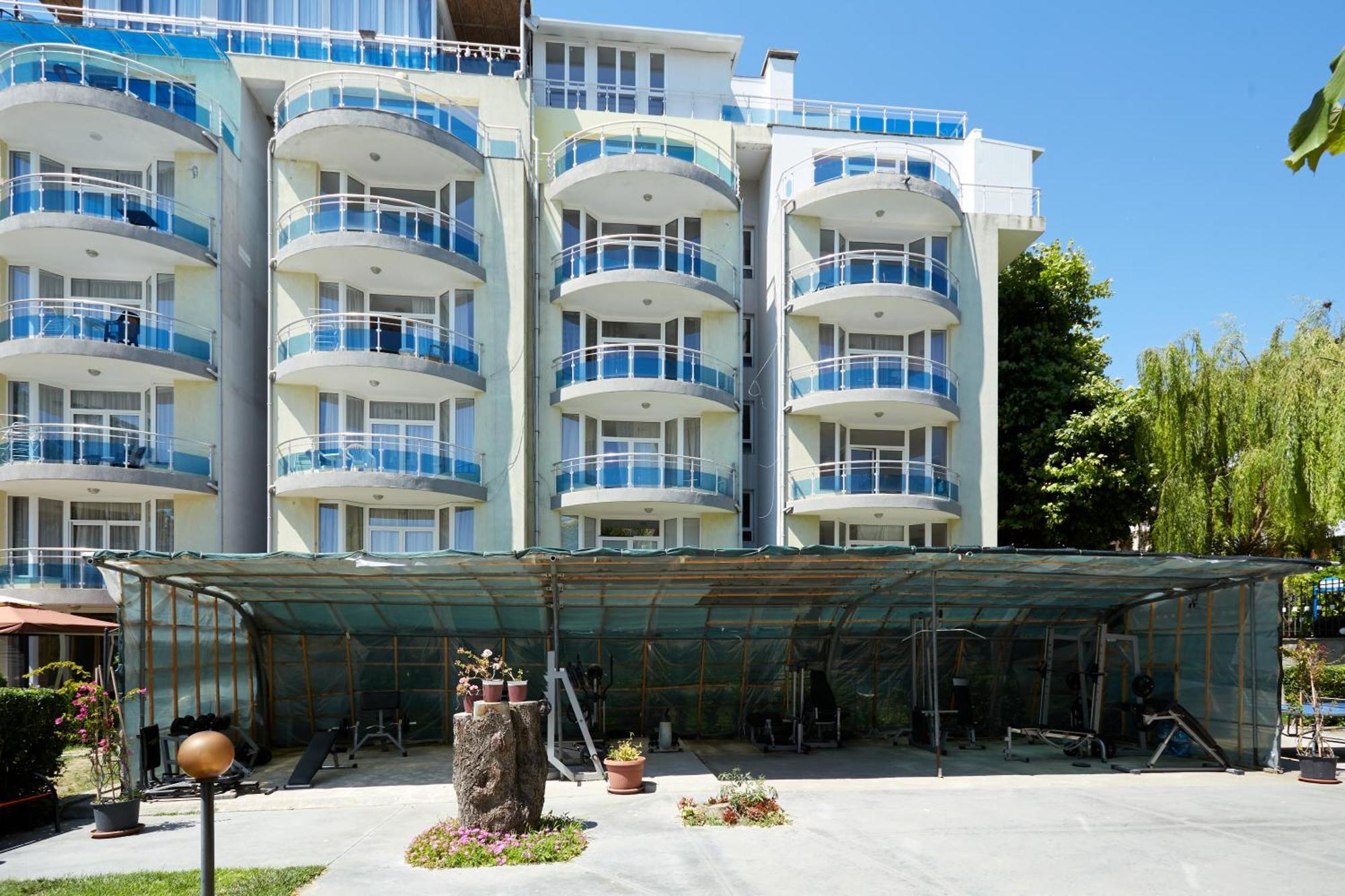 נסבר Luxury First Line Apartment With Pool By The Sea מראה חיצוני תמונה